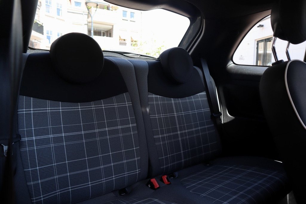 Fiat 500 1.0 Hybrid Lounge, foto 17