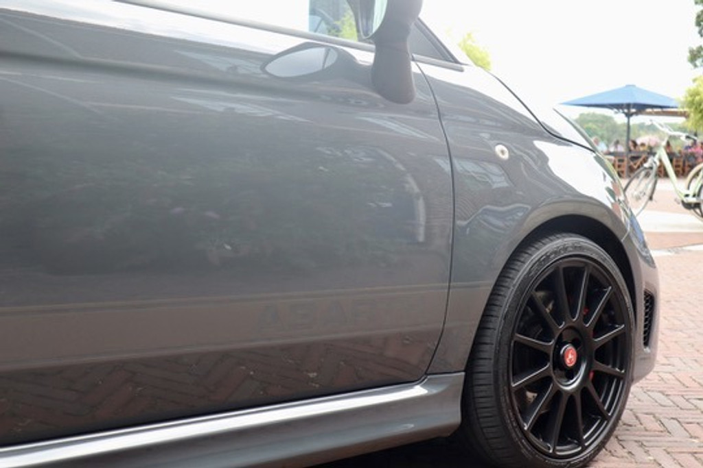Fiat 500 Abarth 595 Competizione, foto 15