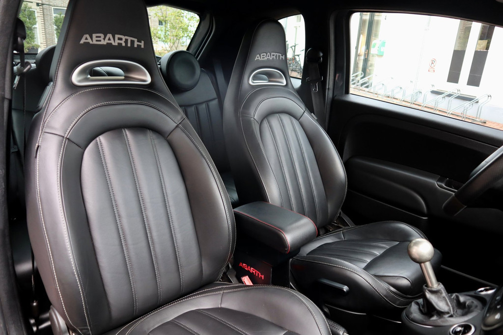 Fiat 500 Abarth 595 Competizione, foto 19