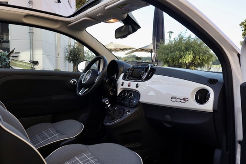 Fiat 500C 1.2 Lounge, foto 30