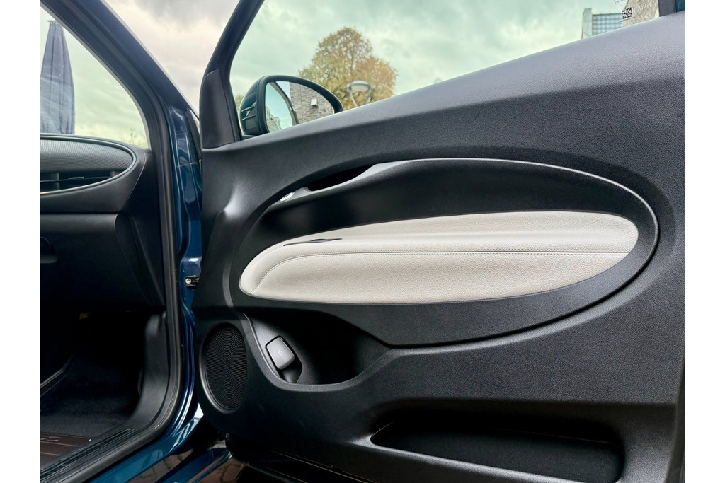 Fiat 500e La Prima 42 kWh, foto 25