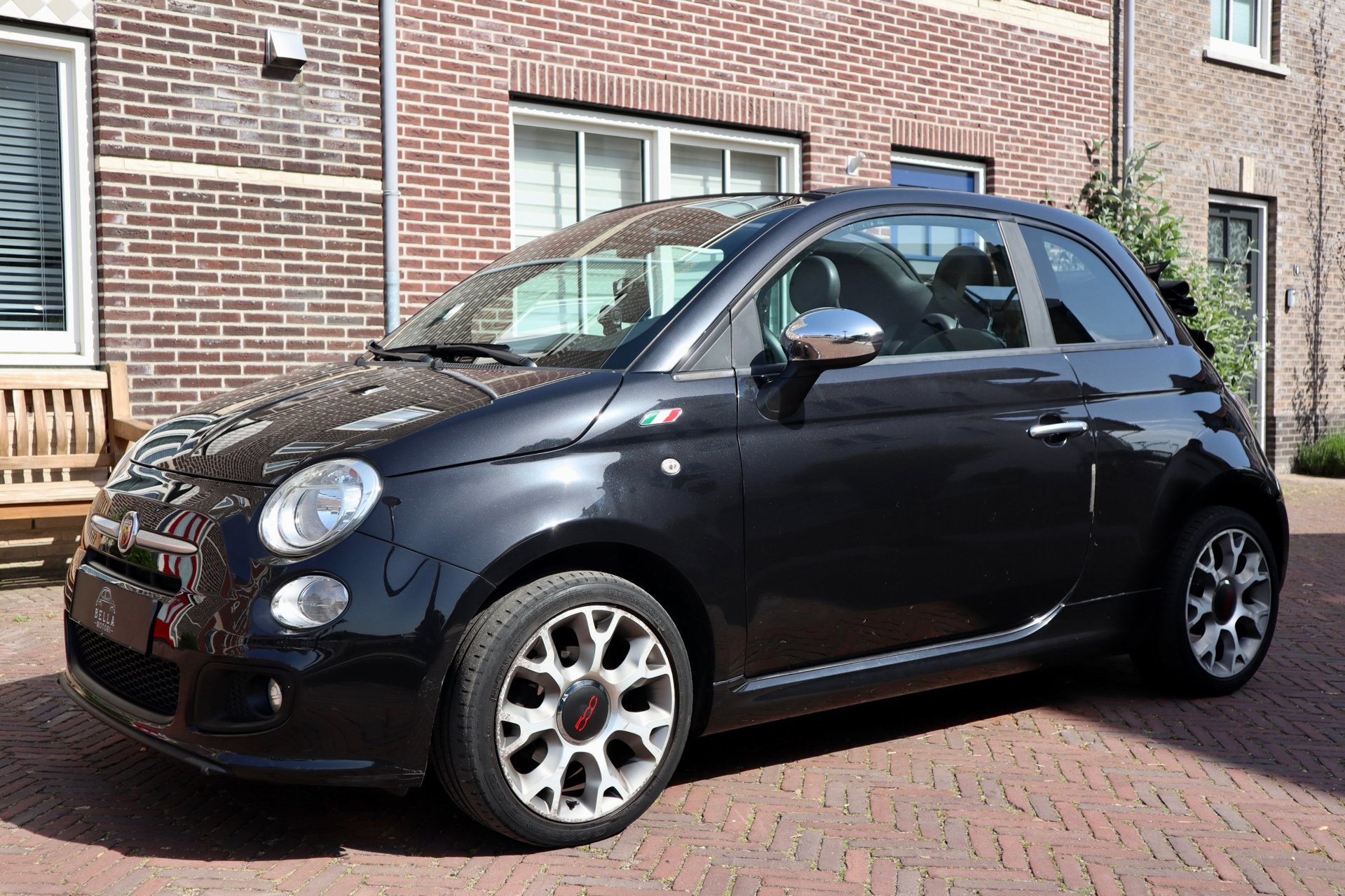 Fiat 500 C 0.9 TwinAir Sport Automaat uit 2015, verkocht door Bella Motori