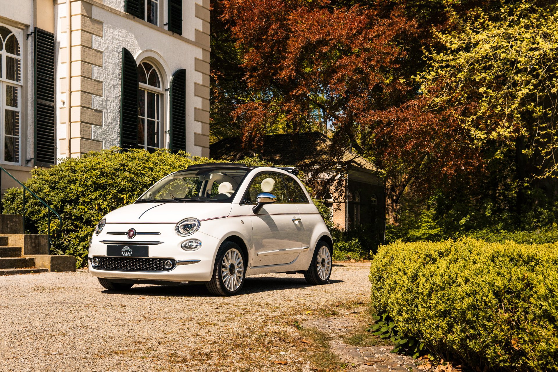 Fiat 500 C 1.2 DolceVita uit 2020, verkocht door Bella Motori